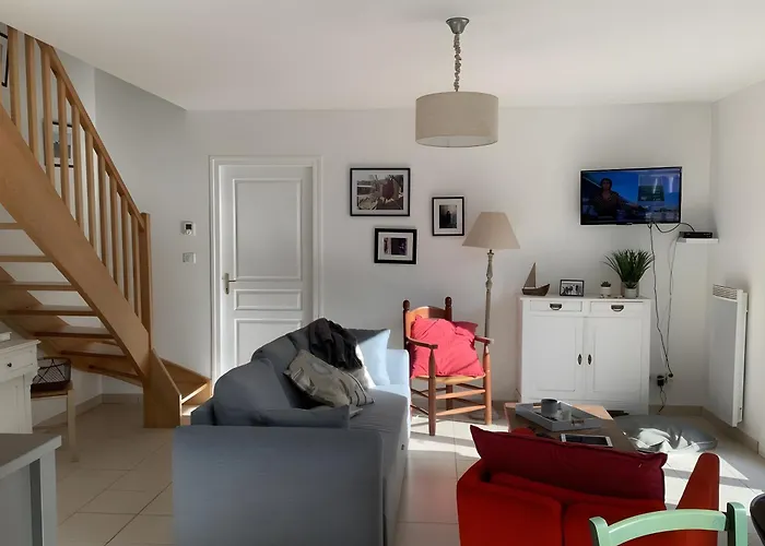 Petit Havre De Paix En Bord De Сasa de vacaciones *