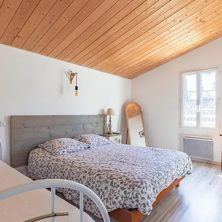 Petit Havre De Paix En Bord De Holiday home Saint-Georges-d'Oleron