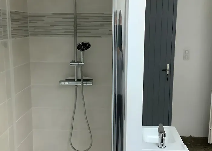 Petit Havre De Paix En Bord De